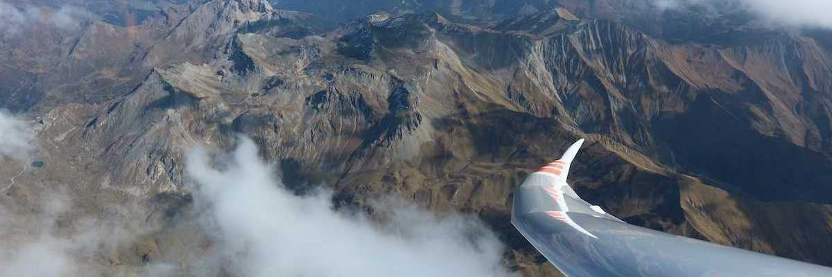 Flugwegposition um 11:44:23: Aufgenommen in der Nähe von Innsbruck, Österreich in 559 Meter